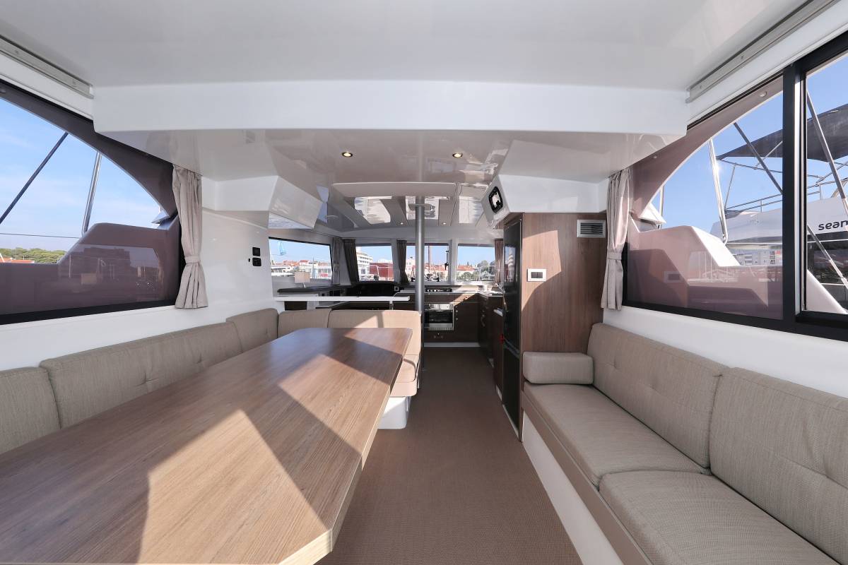 Bali Catspace, Ocean Office | Yacht Charter Croatia