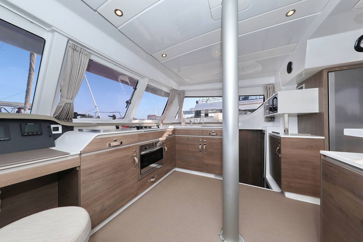Bali Catspace, Ocean Office | Yacht Charter Croatia