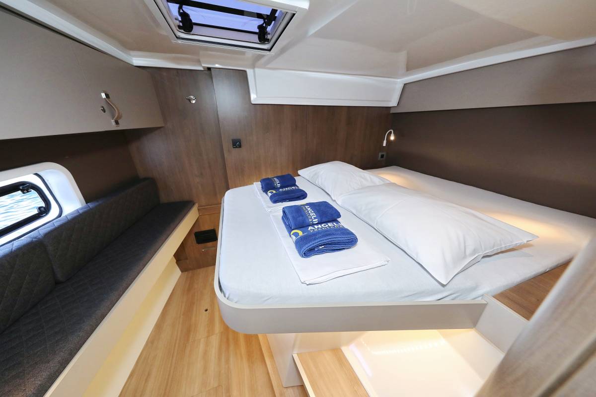 Bali Catspace, Ocean Office | Yacht Charter Croatia