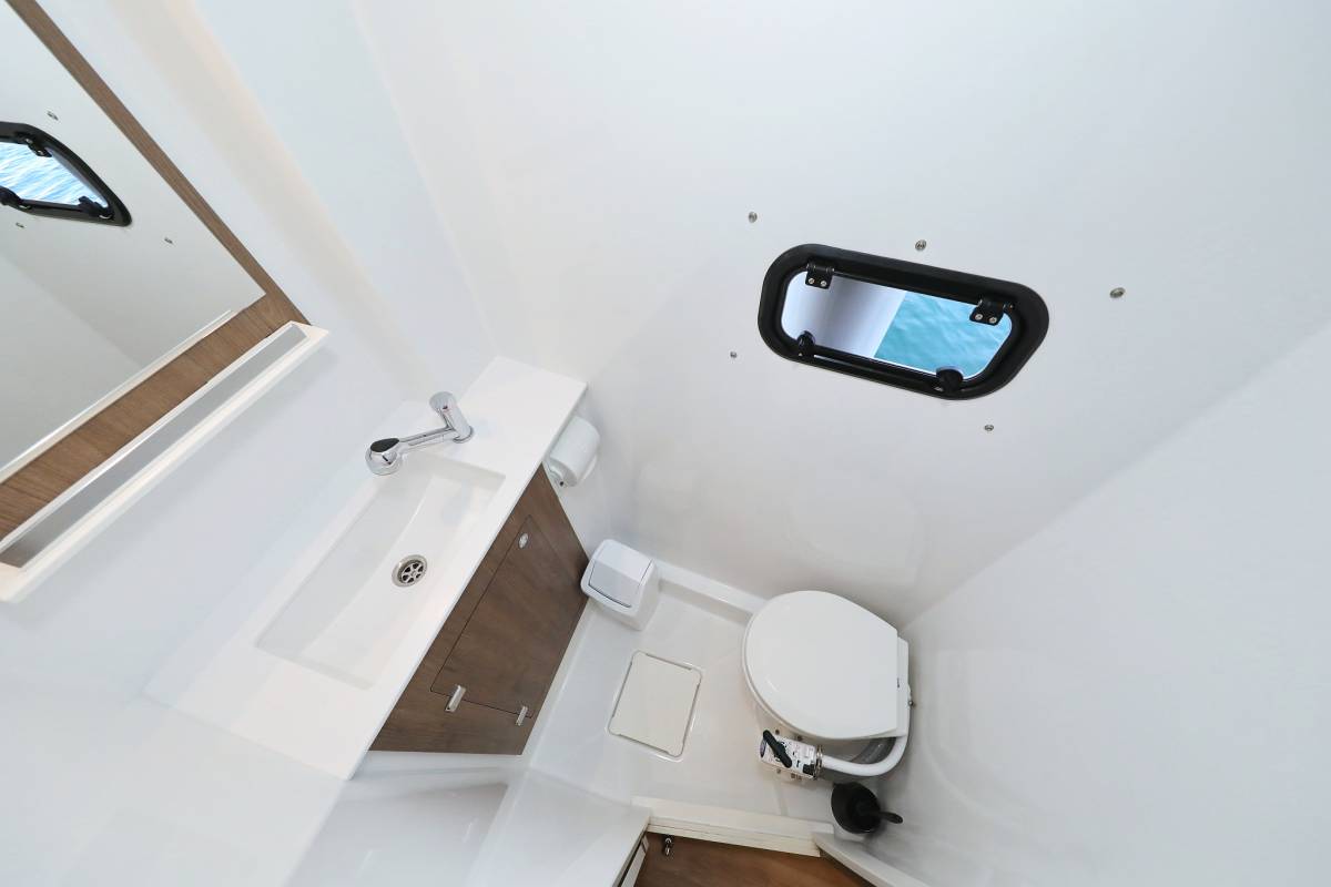 Bali Catspace, Ocean Office | Yacht Charter Croatia