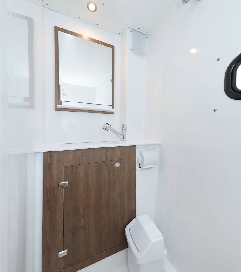 Bali Catspace, Ocean Office | Yacht Charter Croatia