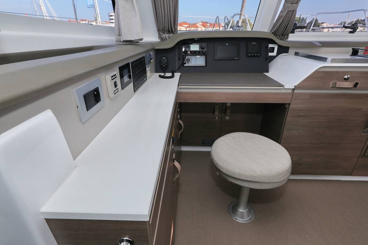 Bali Catspace, Ocean Office | Yacht Charter Croatia