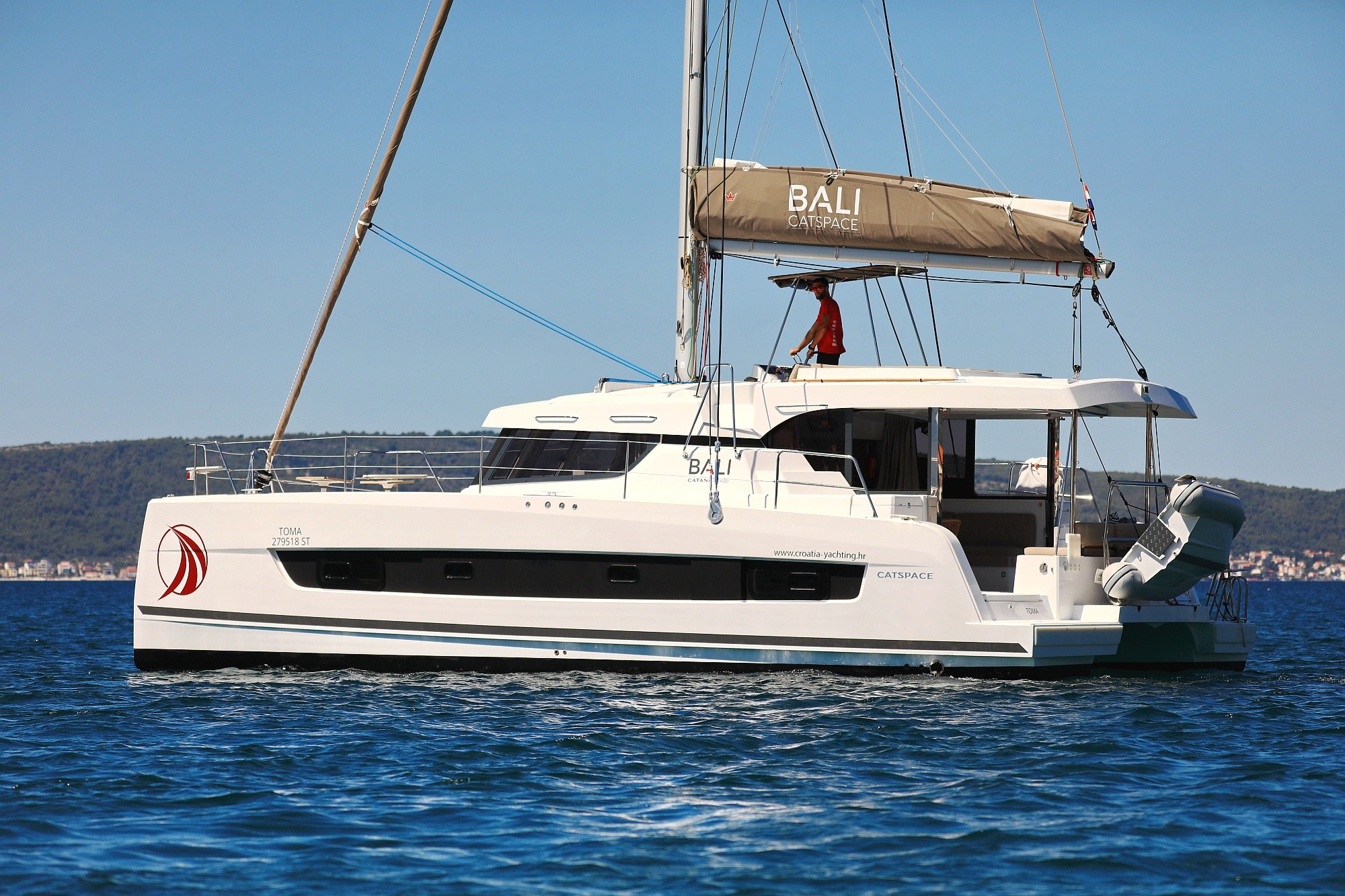 Bali Catspace, Toma | Yacht Charter Croatia