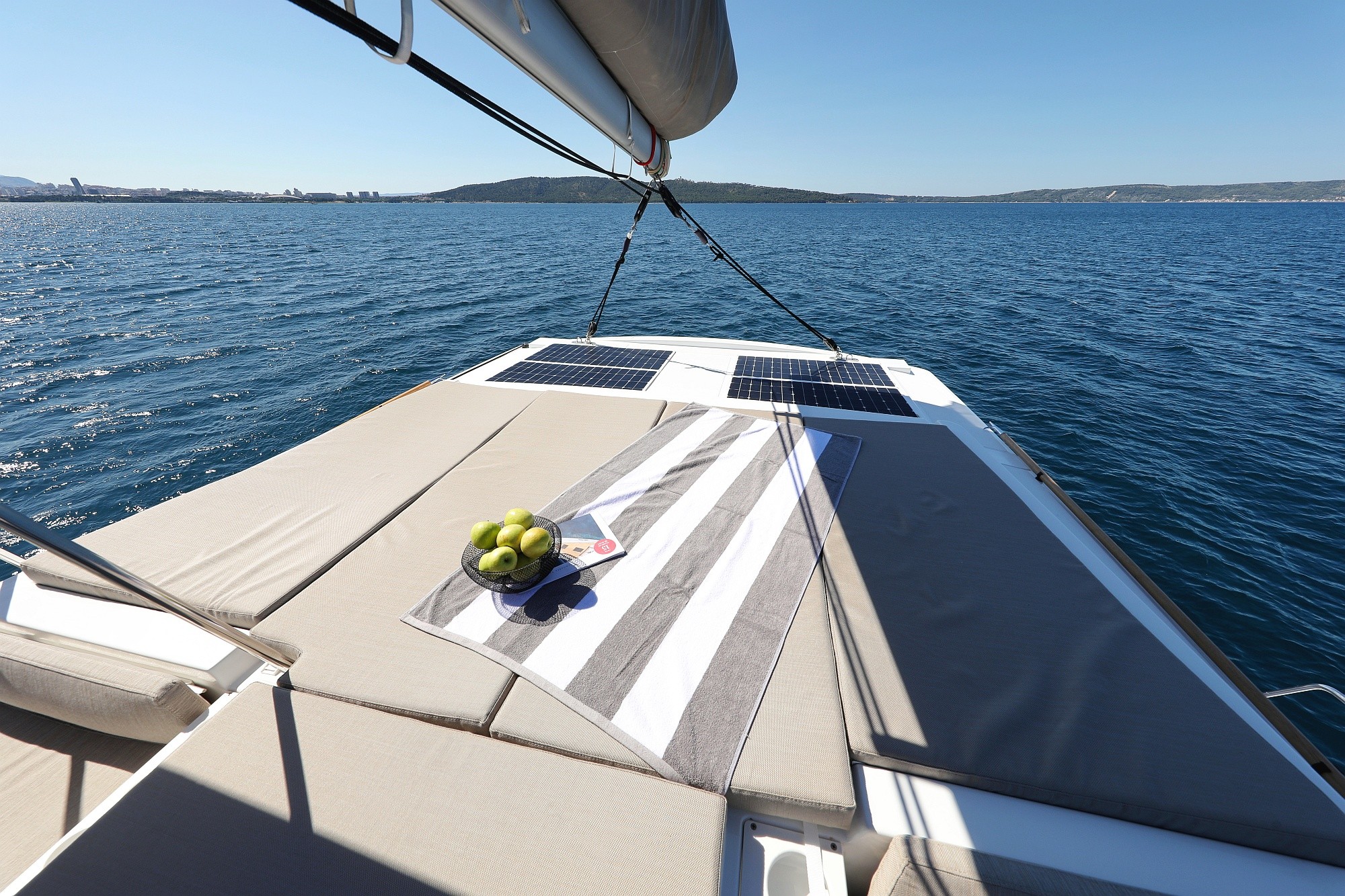 Bali Catspace, Toma | Yacht Charter Croatia