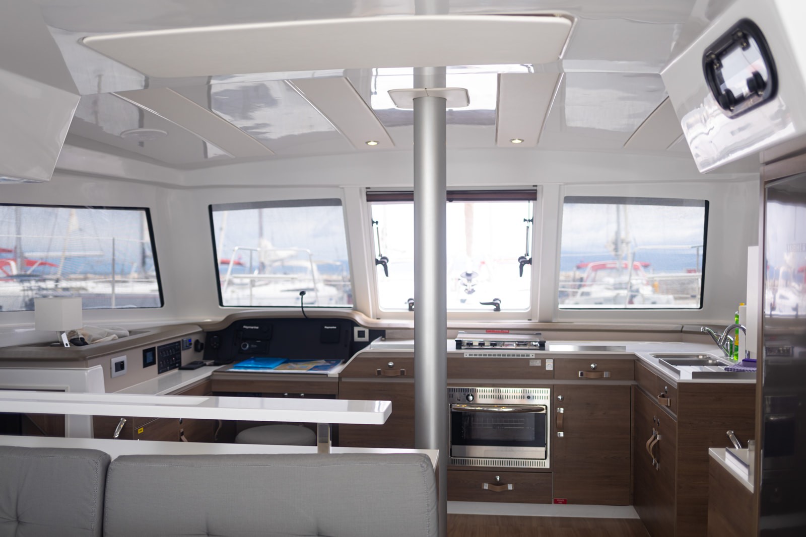 Bali Catspace, Maya Bay 4 | Yacht Charter Croatia