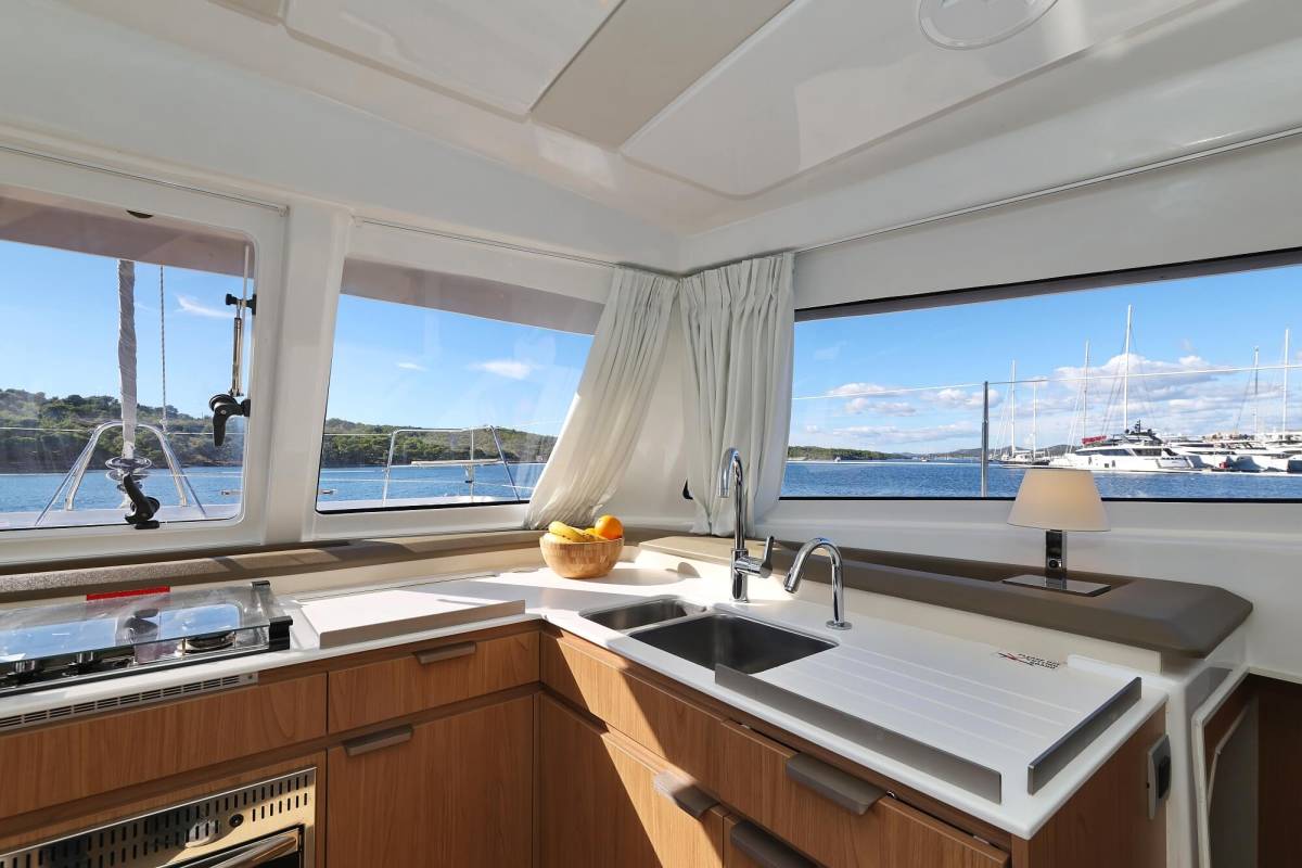 Bali Catspace, Rolling Stone | Yacht Charter Croatia
