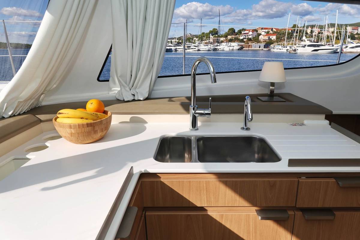 Bali Catspace, Rolling Stone | Yacht Charter Croatia