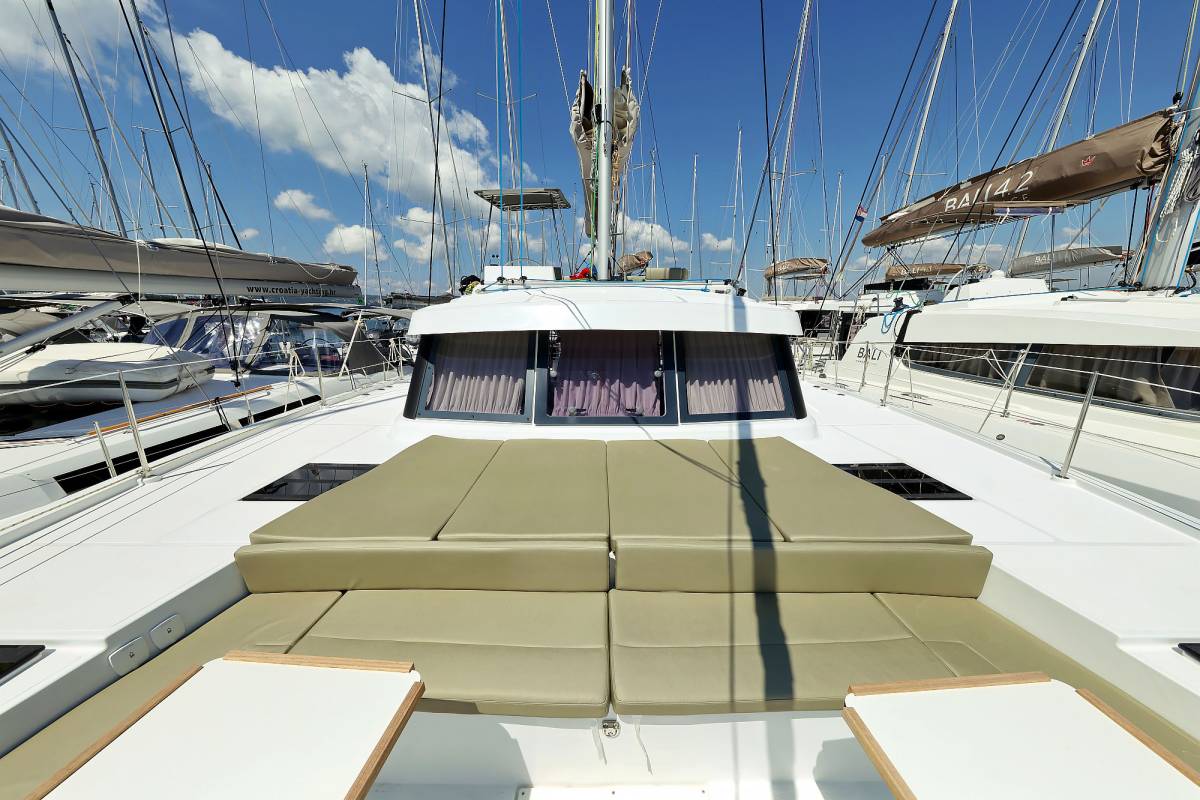 Bali Catspace, Baycat | Noleggio di Yacht Croazia