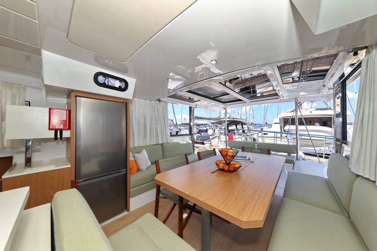 Bali Catspace, Baycat | Noleggio di Yacht Croazia