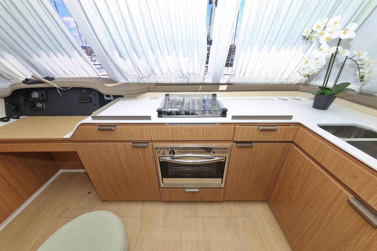 Bali Catspace, Baycat | Noleggio di Yacht Croazia