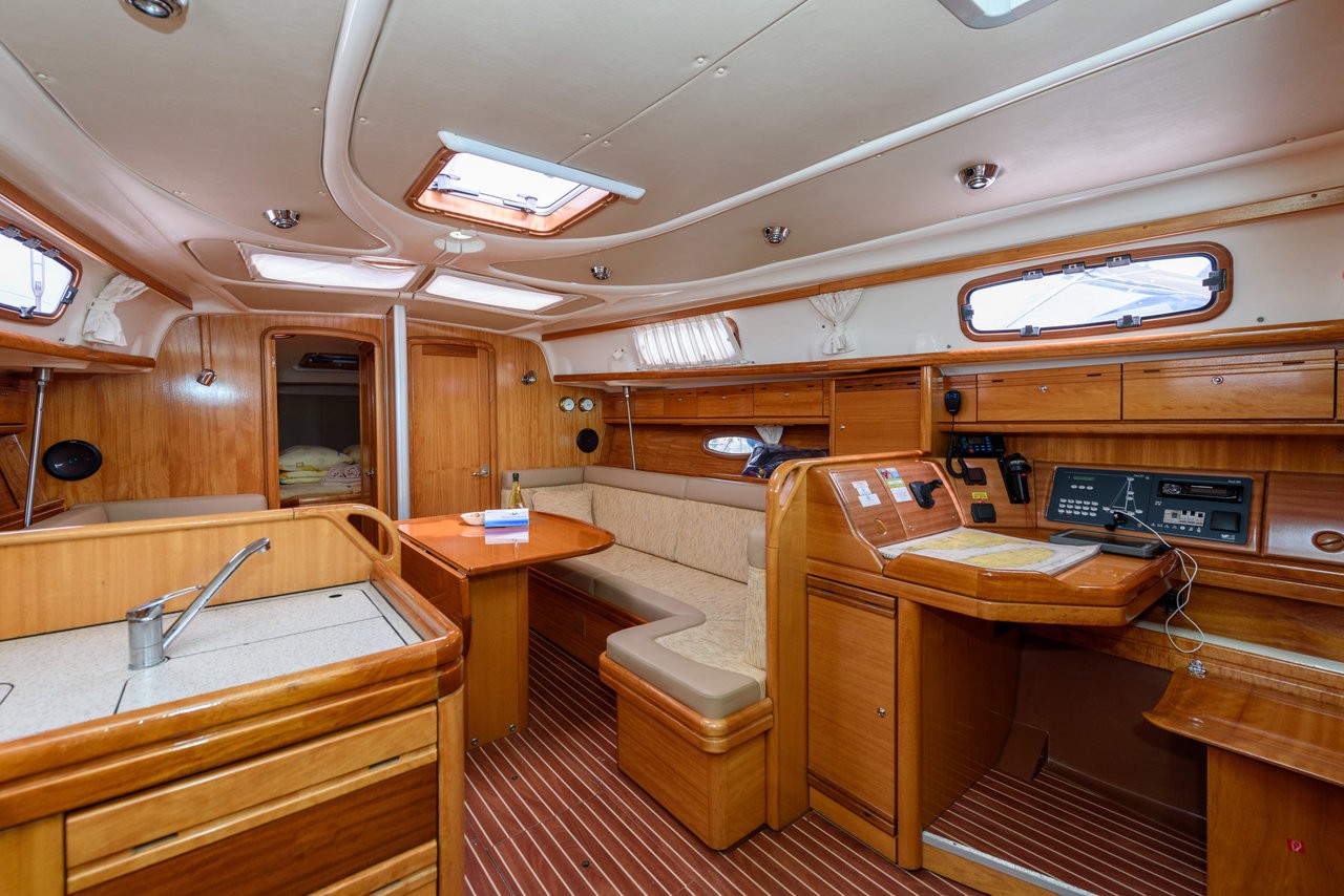 Bavaria 37 Cruiser, Katarina | Yacht Charter Croatia