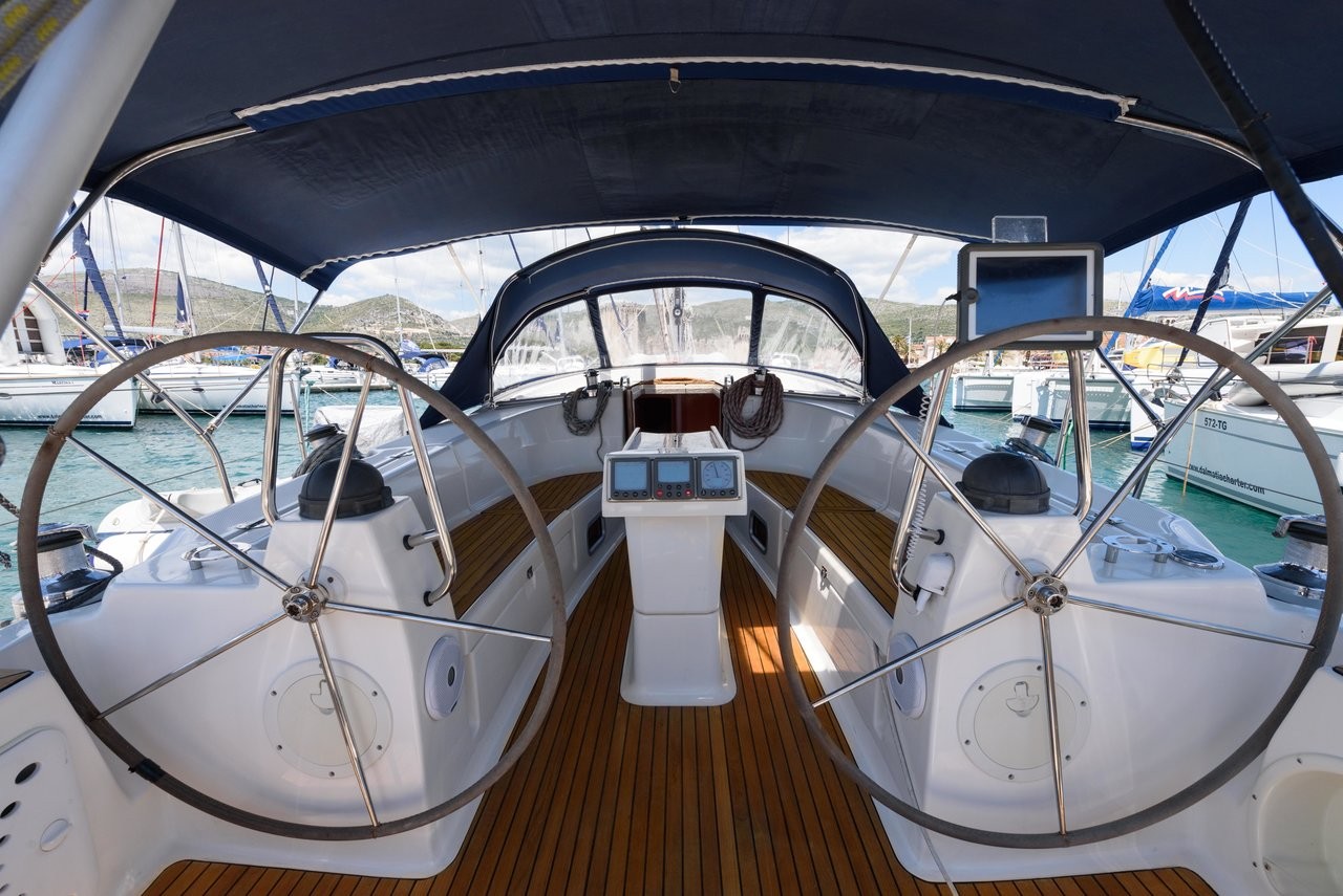 Bavaria 40 Cruiser, Sugar Bunny | Yacht Charter Croatia