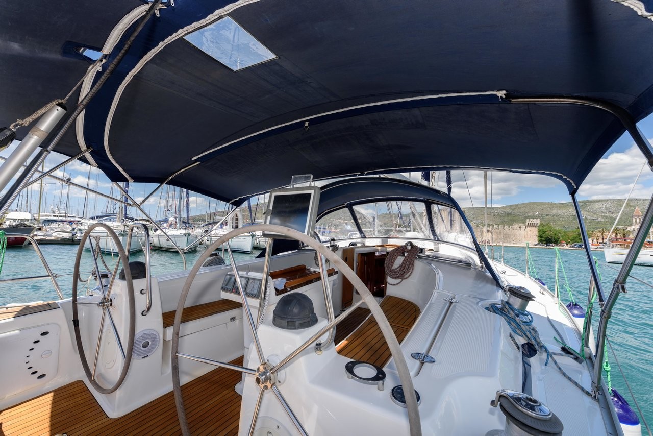 Bavaria 40 Cruiser, Sugar Bunny | Yacht Charter Croatia