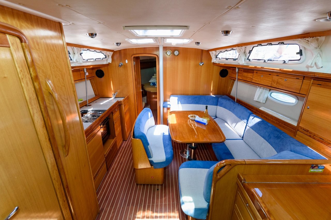 Bavaria 40 Cruiser, Sugar Bunny | Yacht Charter Croatia
