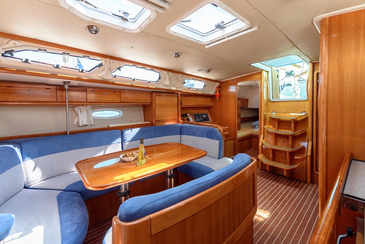 Bavaria 40 Cruiser, Sugar Bunny | Yacht Charter Croatia