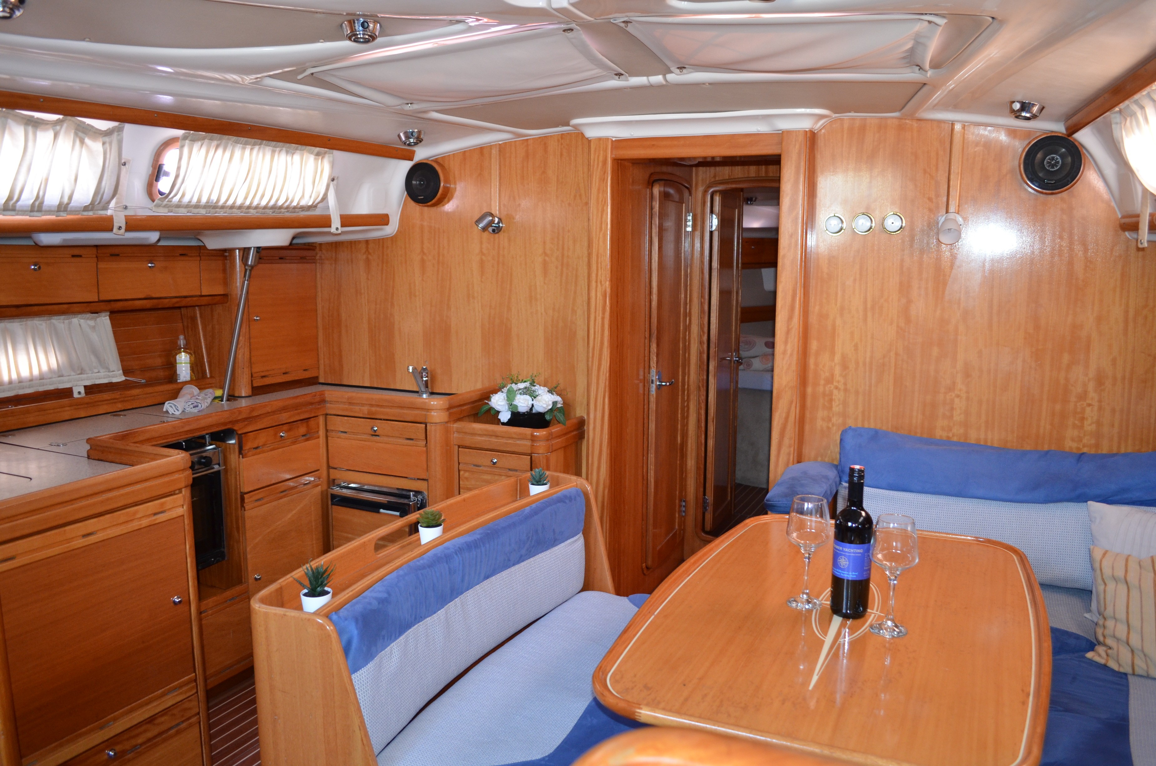 Bavaria 46 Cruiser, Makani | Yacht Charter Croatia