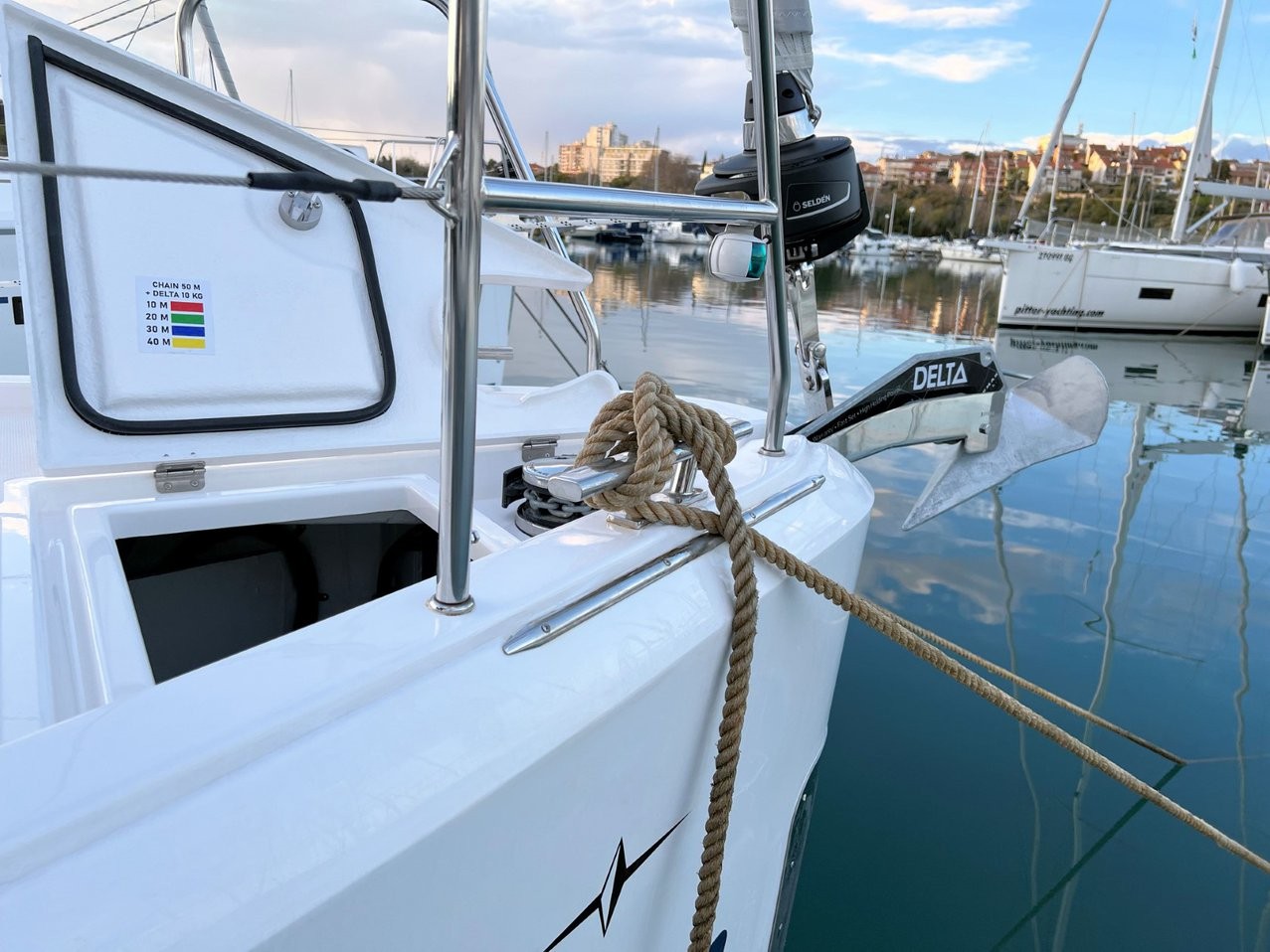 Bavaria C38, Mala Hana | Yacht Charter Croatia