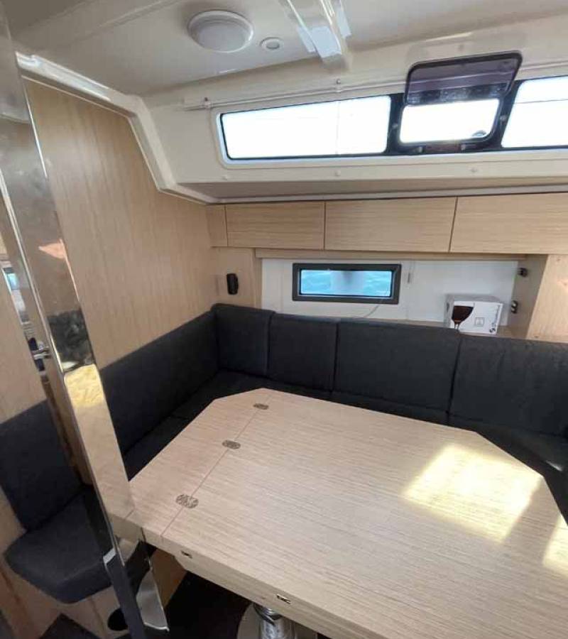 Bavaria C38, Selene | Noleggio di Yacht Croazia