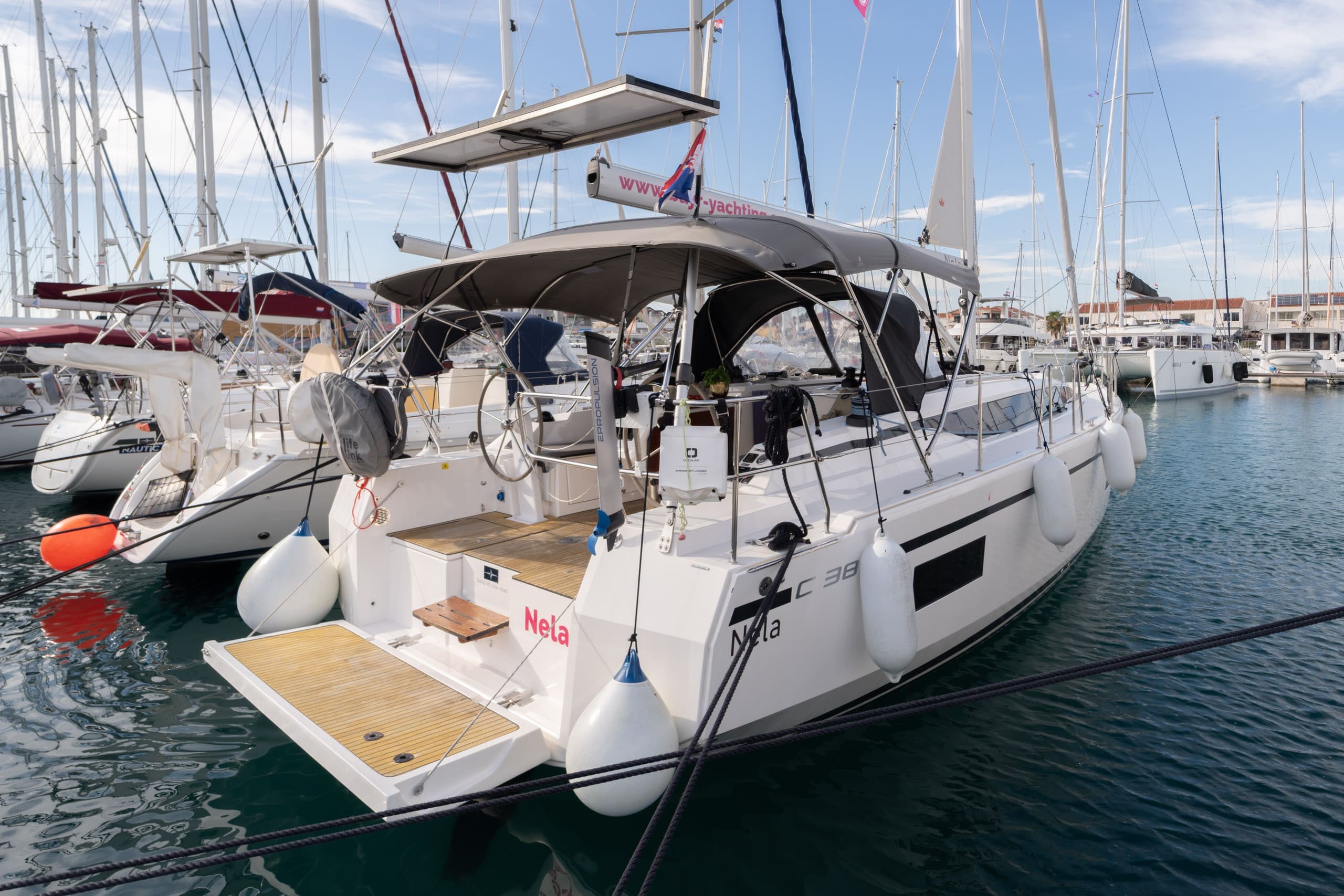 Bavaria C38, Nela | Yacht Charter Croatia