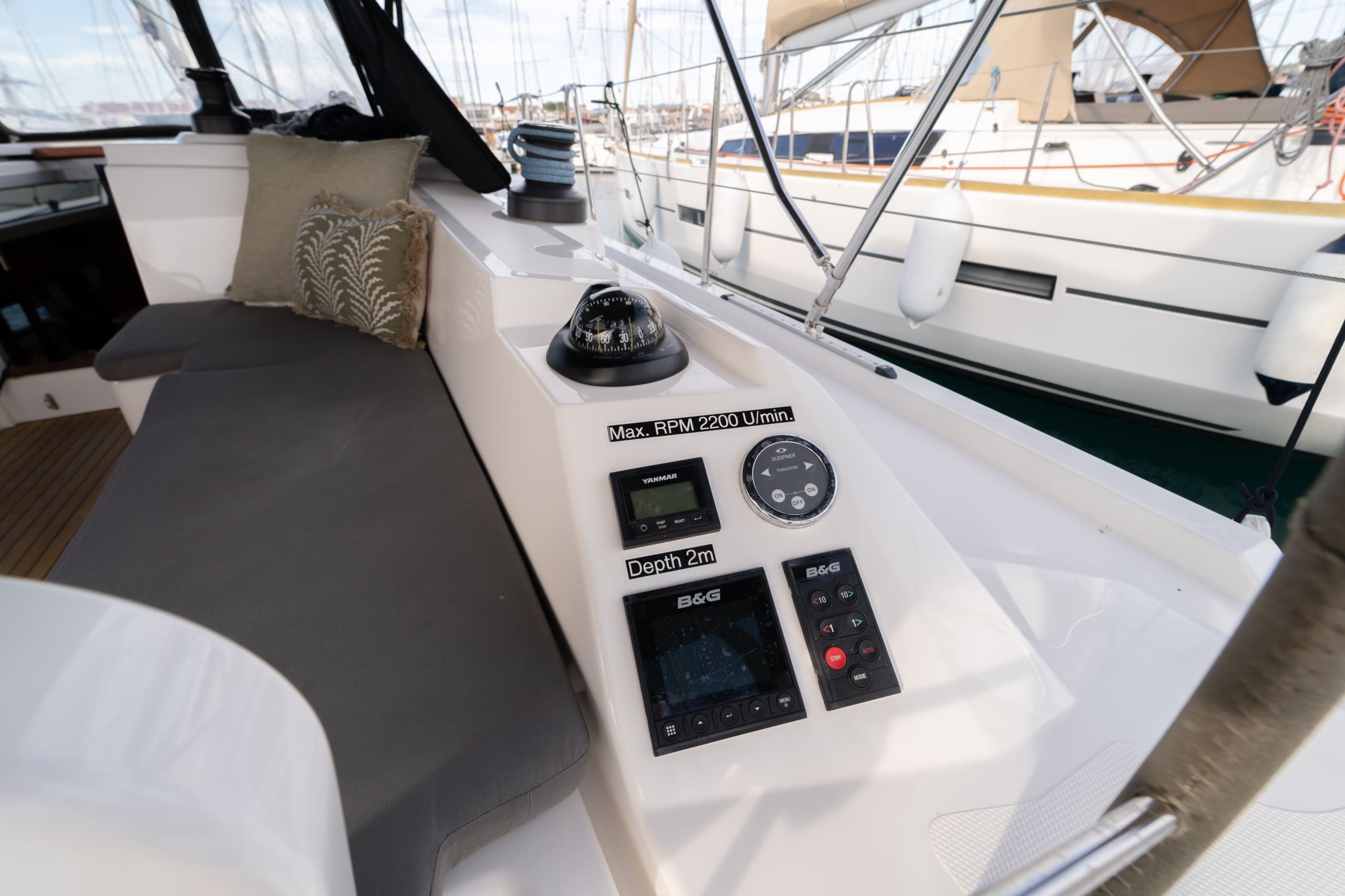 Bavaria C38, Nela | Yacht Charter Croatia