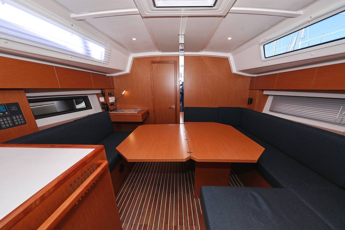Bavaria C42, SeaTime | Noleggio di Yacht Croazia