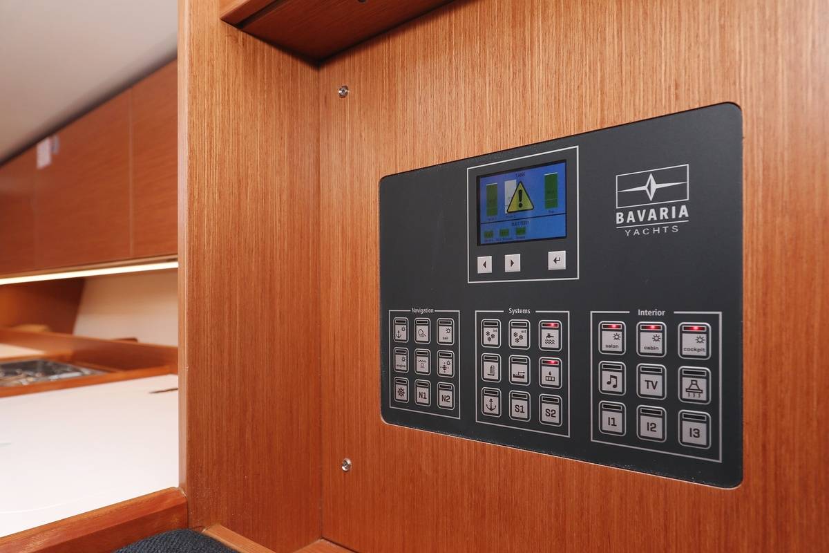 Bavaria C42, SeaTime | Noleggio di Yacht Croazia