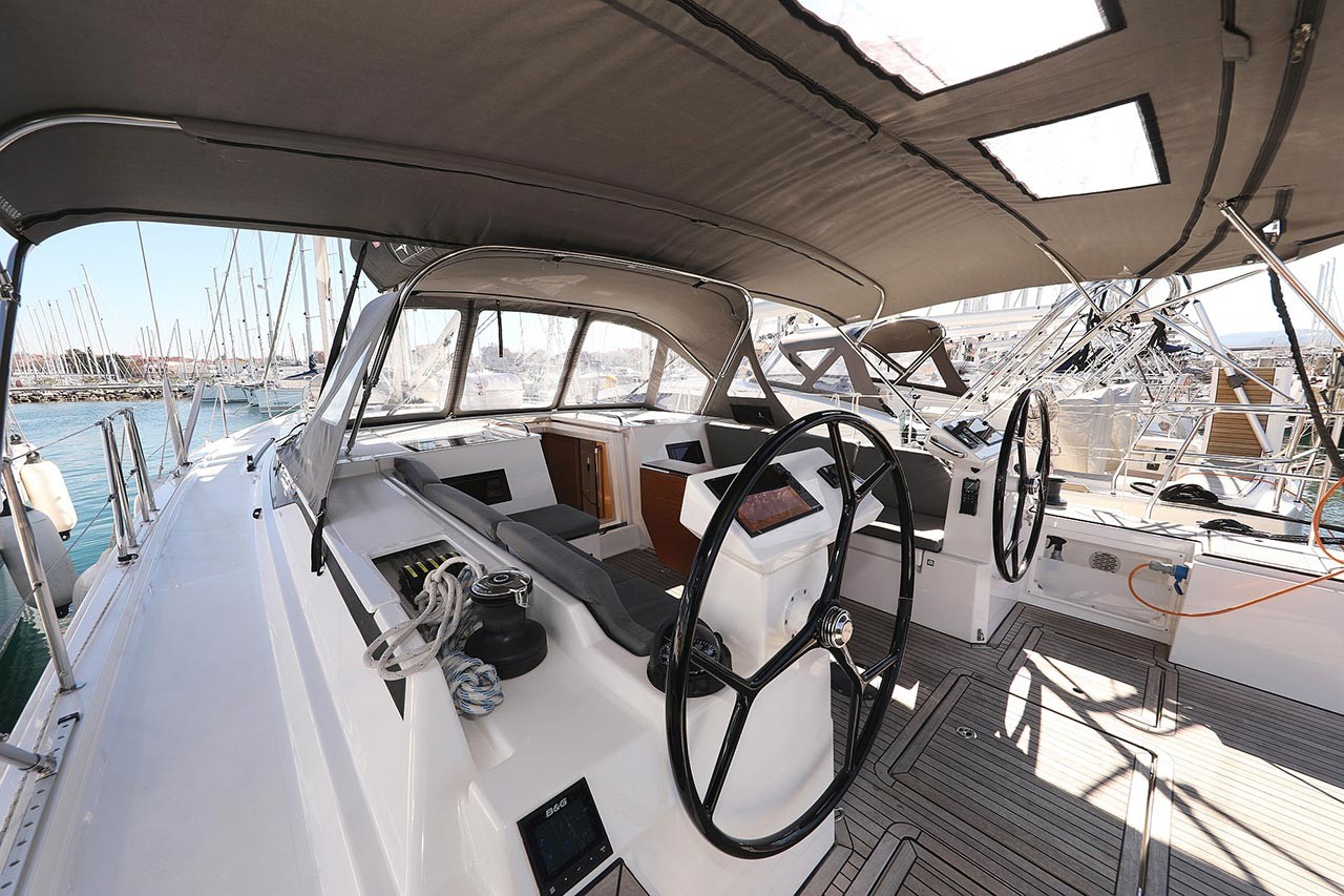 Bavaria C45 Holiday, A.HO.I. one | Yacht Charter Croatia