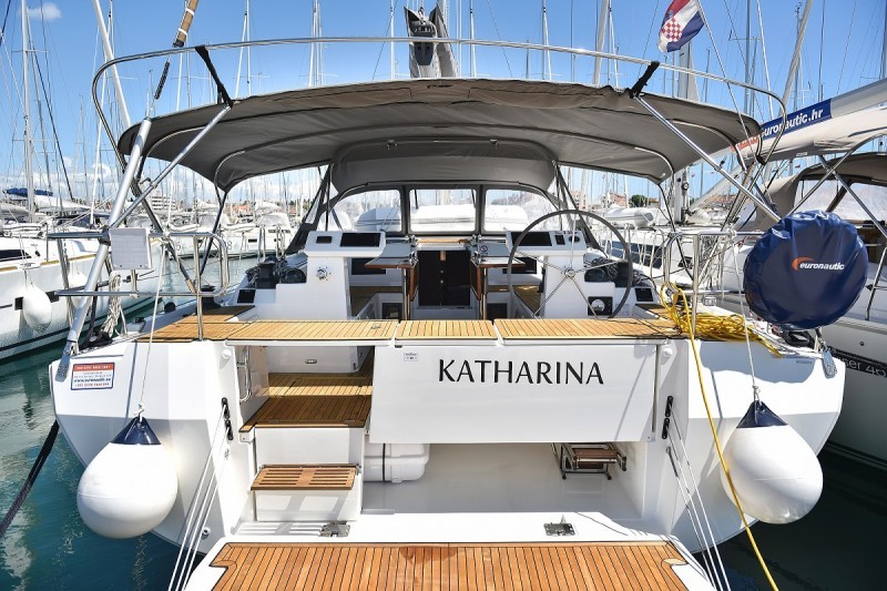 Bavaria C45 Style, Katharina | Yacht Charter Croatia