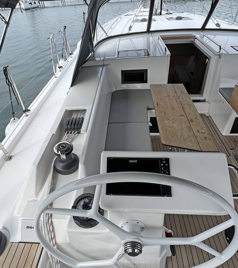 Bavaria C45 Style, Sunny | Yacht Charter Croatia