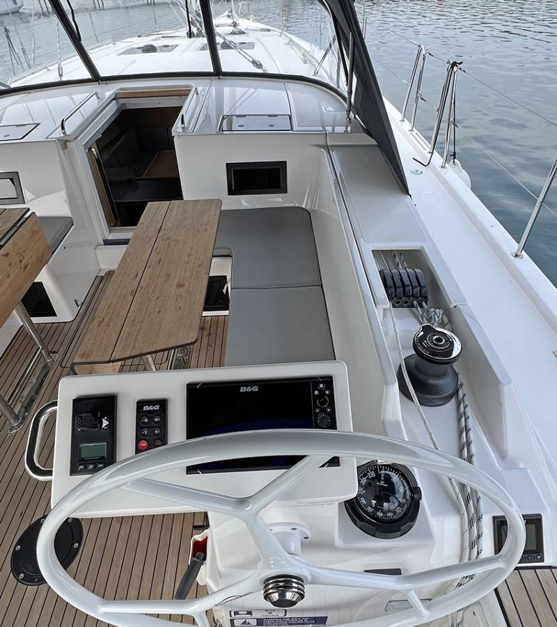 Bavaria C45 Style, Sunny | Yacht Charter Croatia