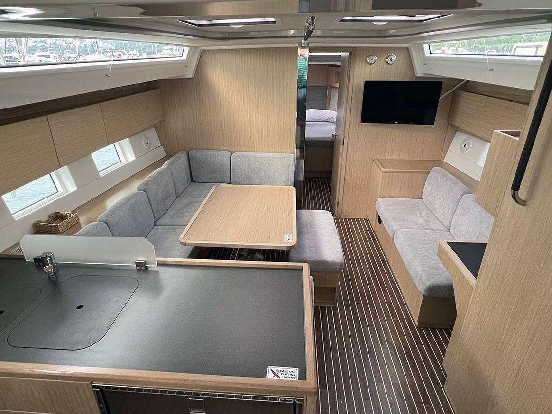 Bavaria C45 Style, Sunny | Yacht Charter Croatia
