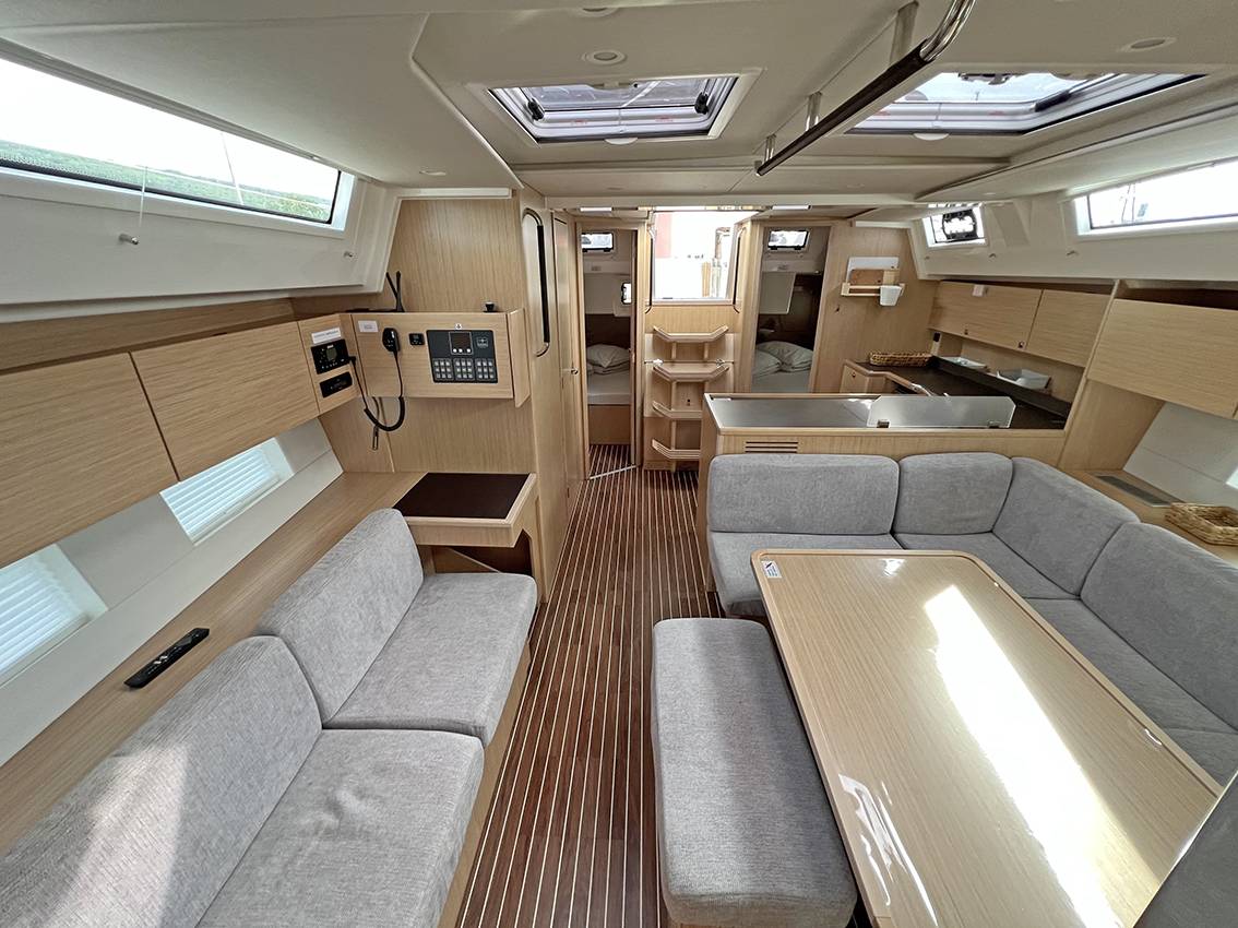 Bavaria C45 Style, Sunny | Yacht Charter Croatia