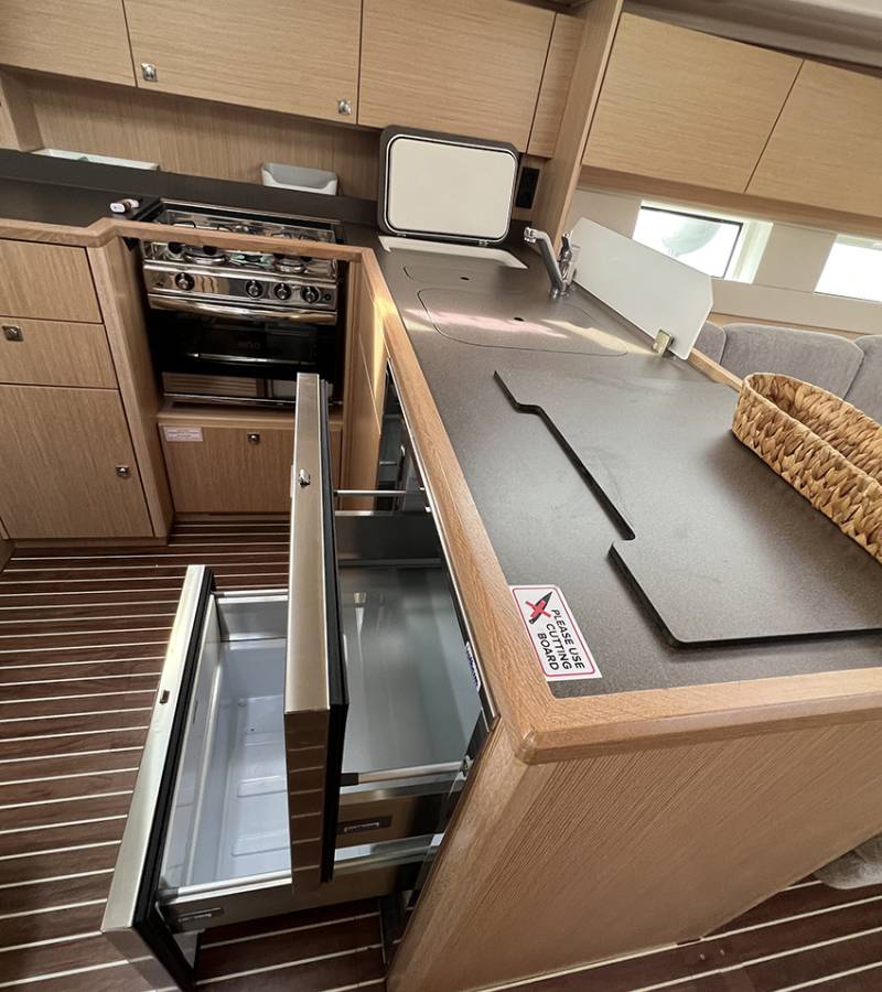 Bavaria C45 Style, Sunny | Yacht Charter Croatia