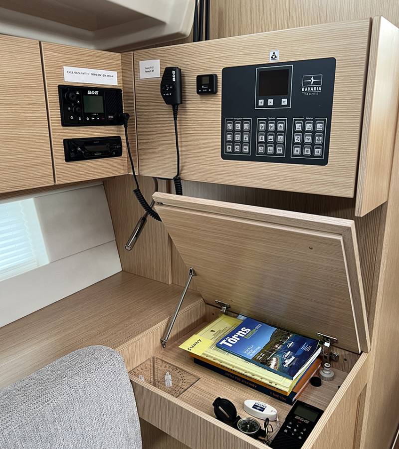 Bavaria C45 Style, Sunny | Yacht Charter Croatia