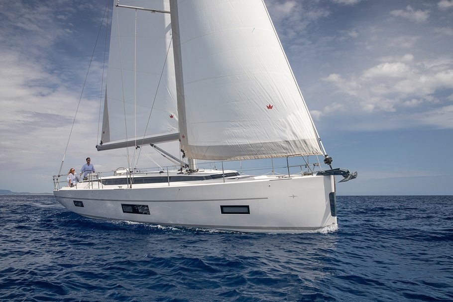 Bavaria C45, Brunello | Yacht Charter Croatia