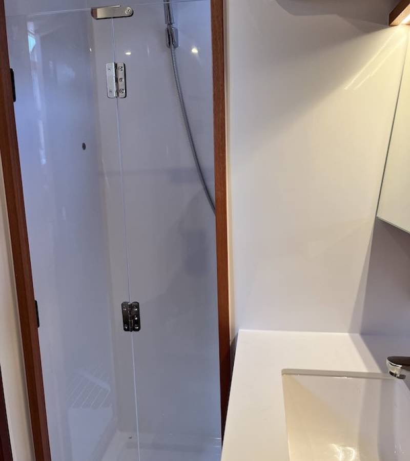 Bavaria C45, Brunello | Yacht Charter Croatia