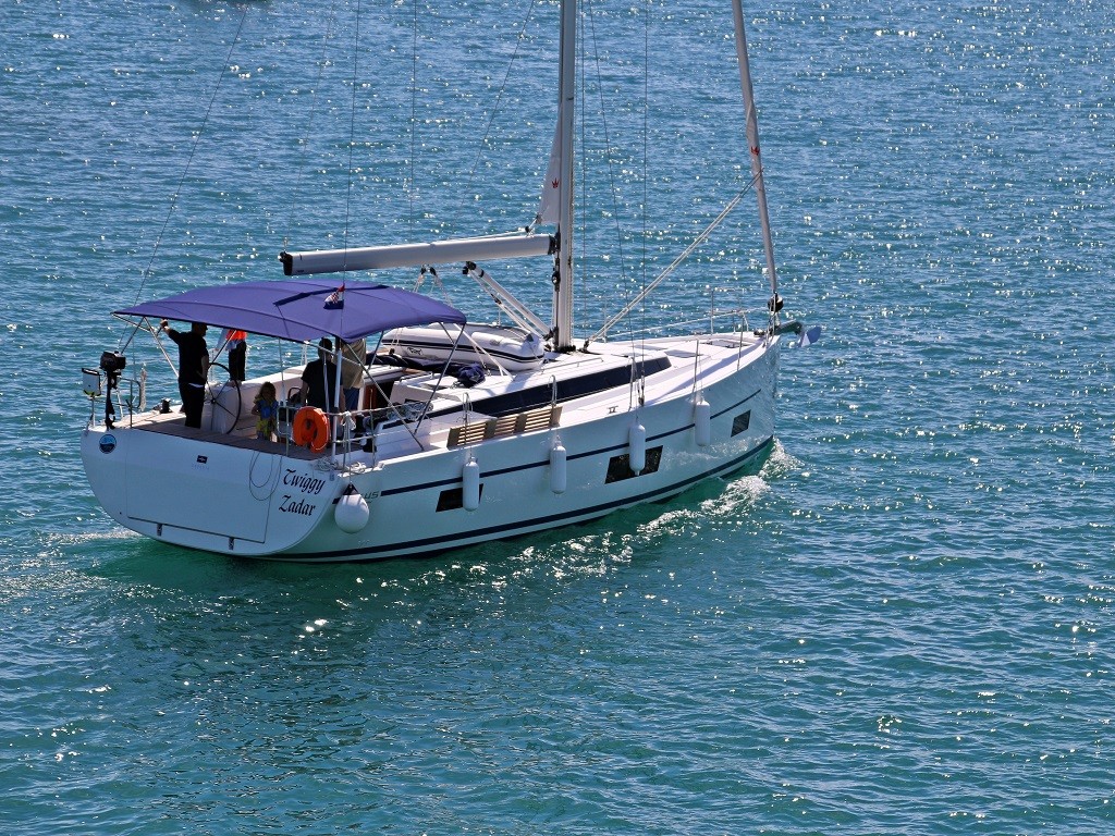 Bavaria C45, Twiggy | Yacht Charter Croatia