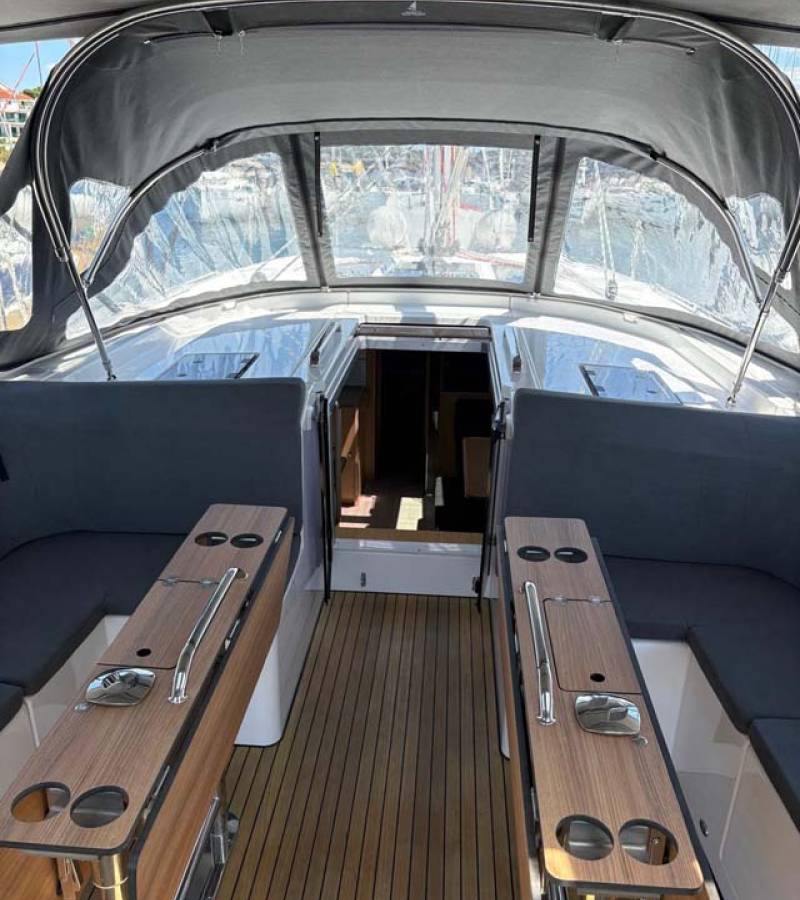 Bavaria C46, Ara | Yacht Charter Croatia