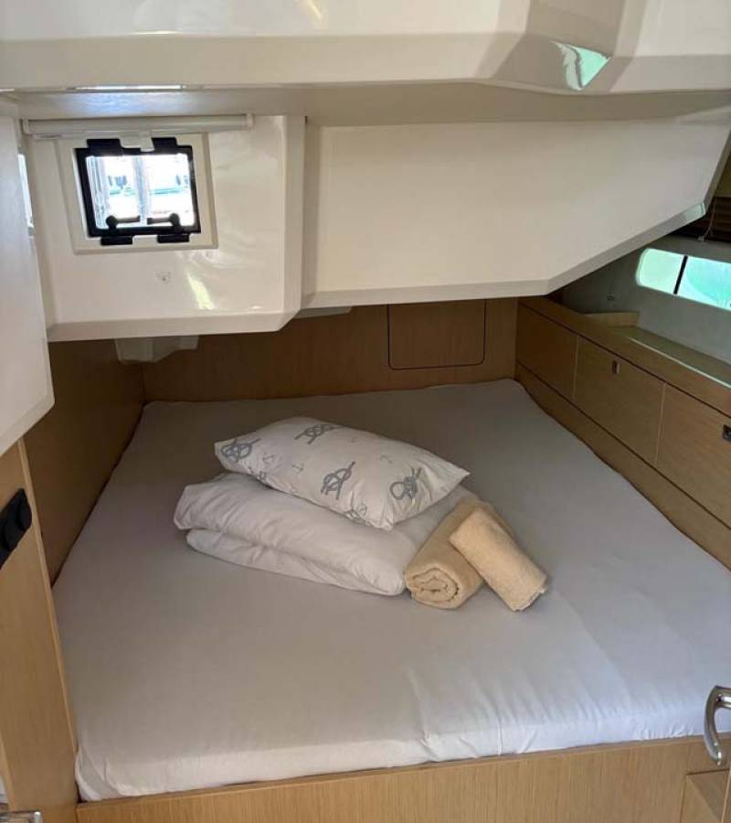 Bavaria C46, Ara | Yacht Charter Croatia