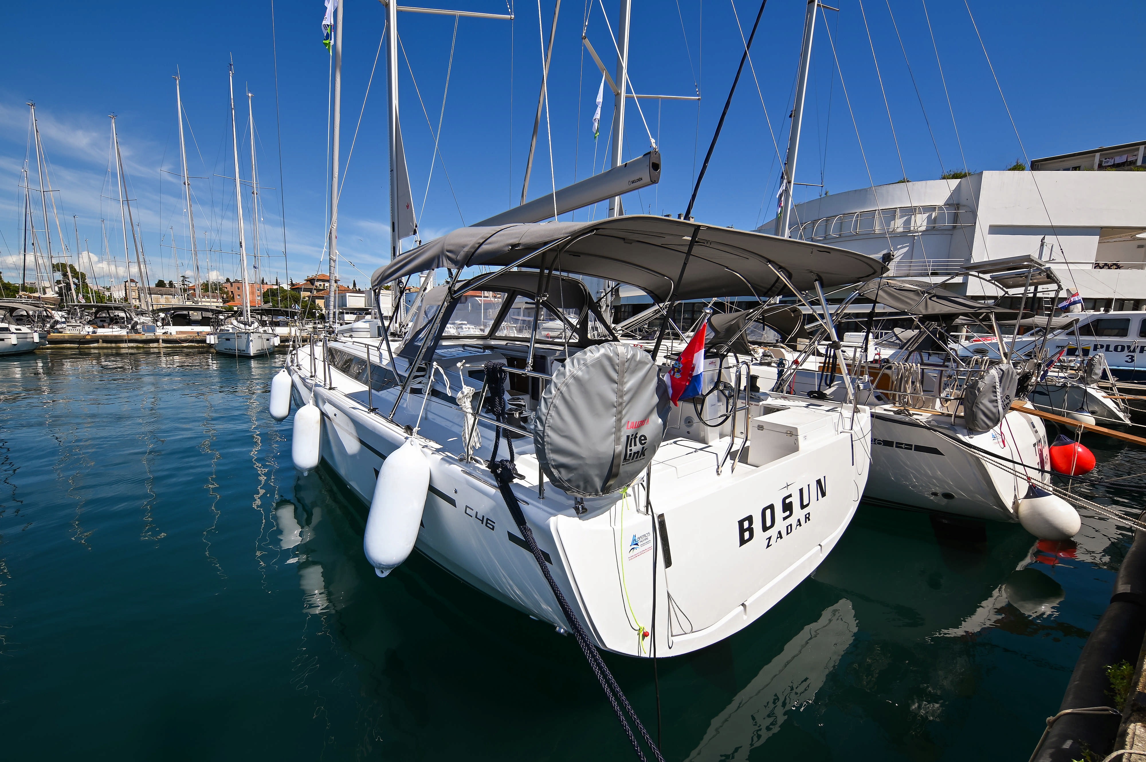 Bavaria C46, Bosun | Yacht Charter Croatia
