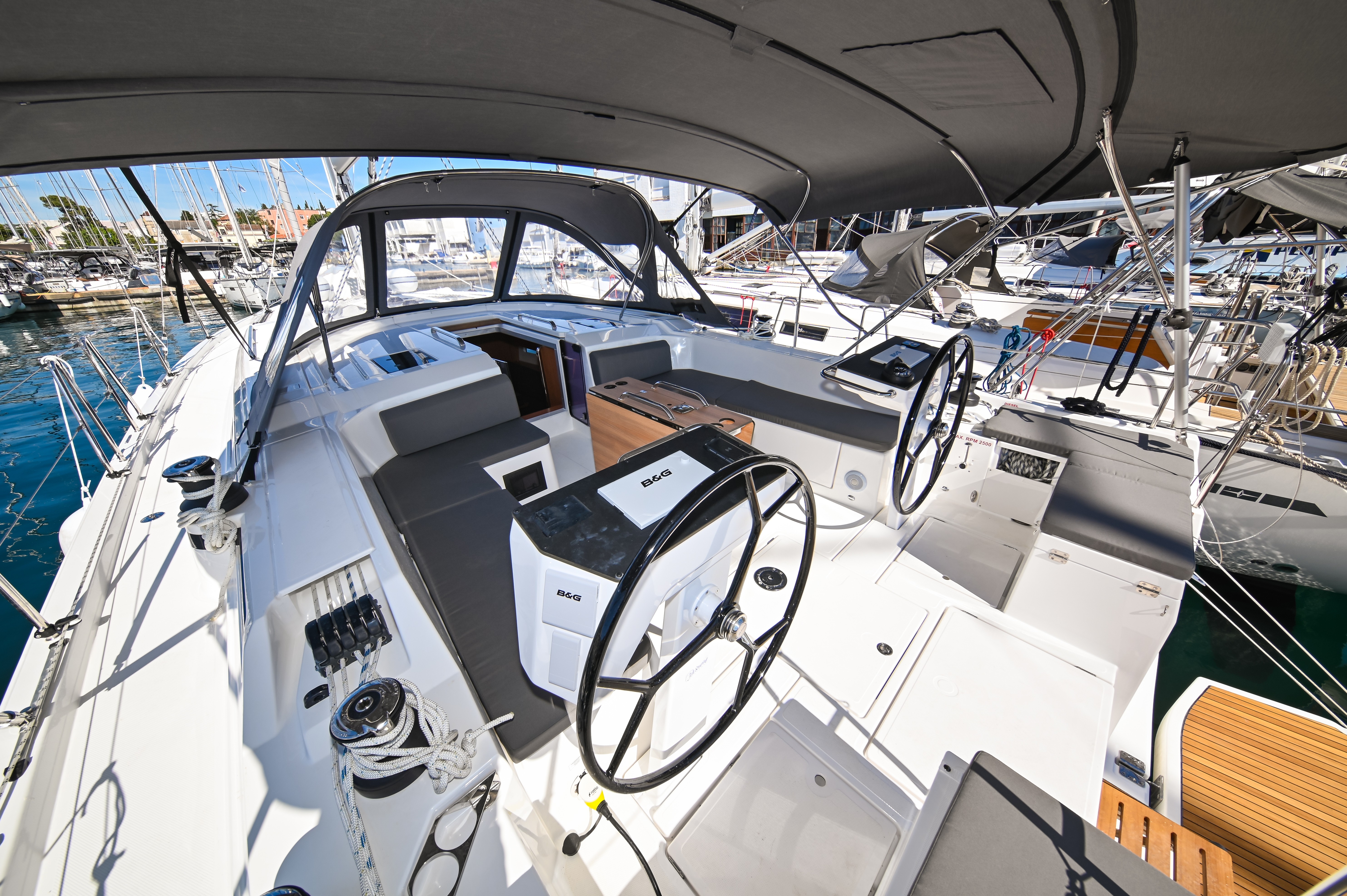 Bavaria C46, Bosun | Yacht Charter Croatia