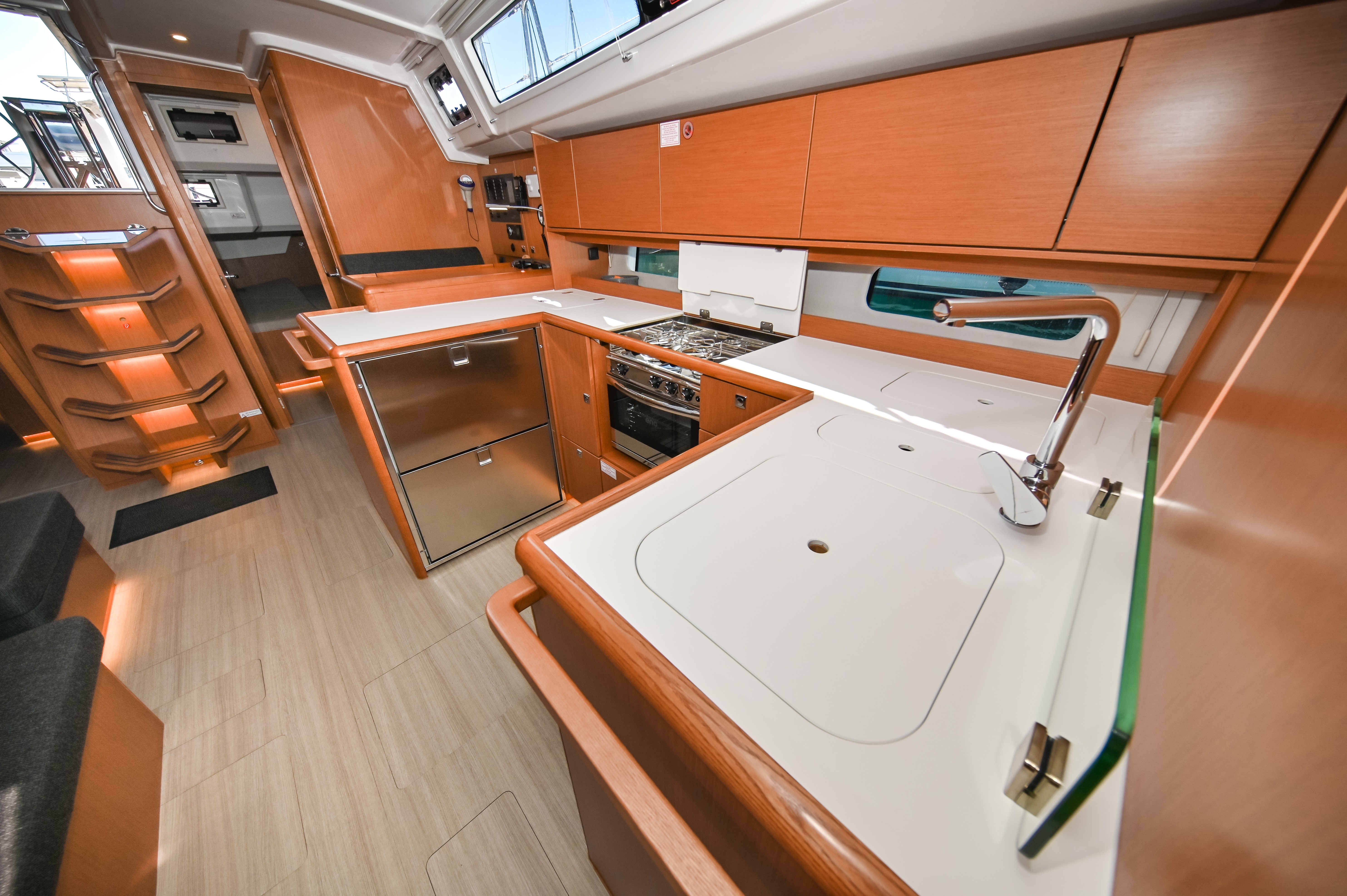 Bavaria C46, Bosun | Yacht Charter Croatia