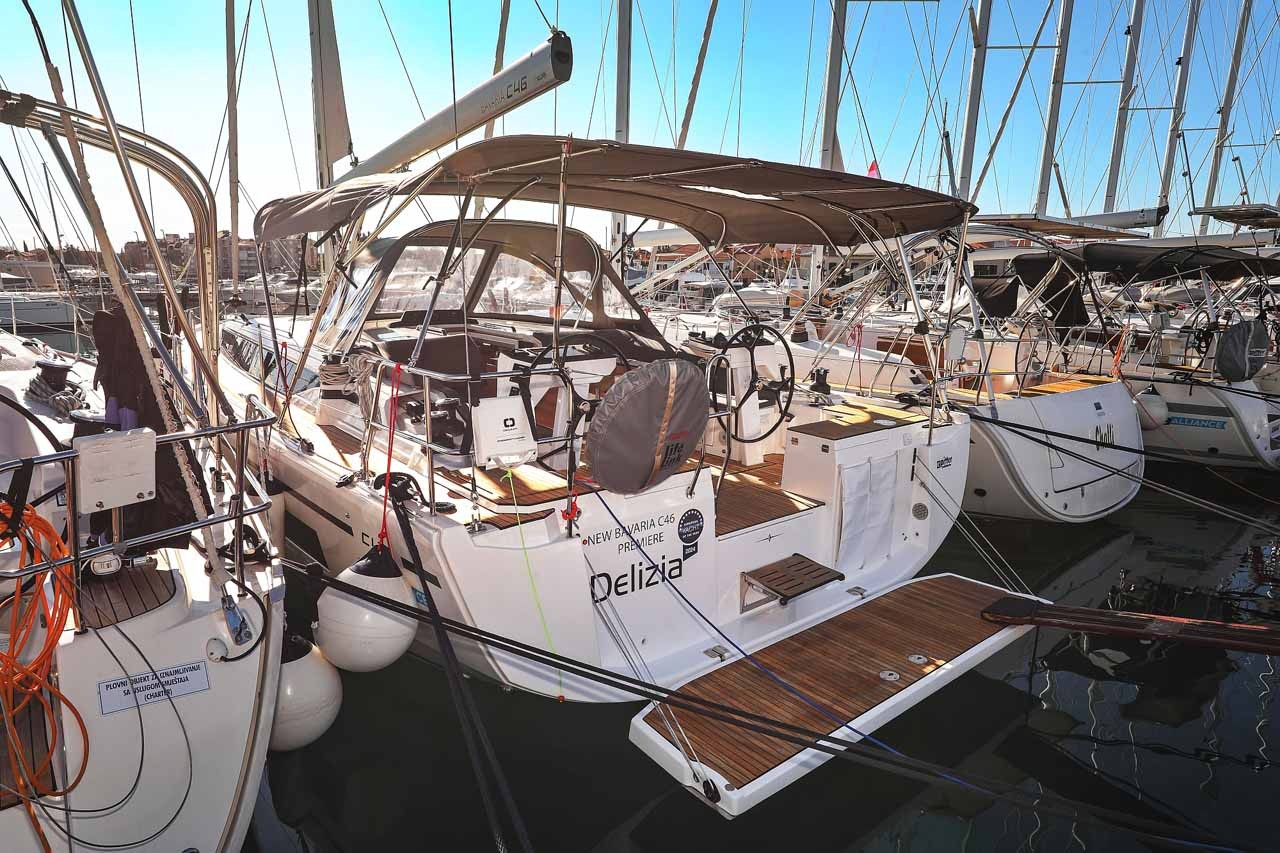 Bavaria C46, Delizia | Yacht Charter Croatia
