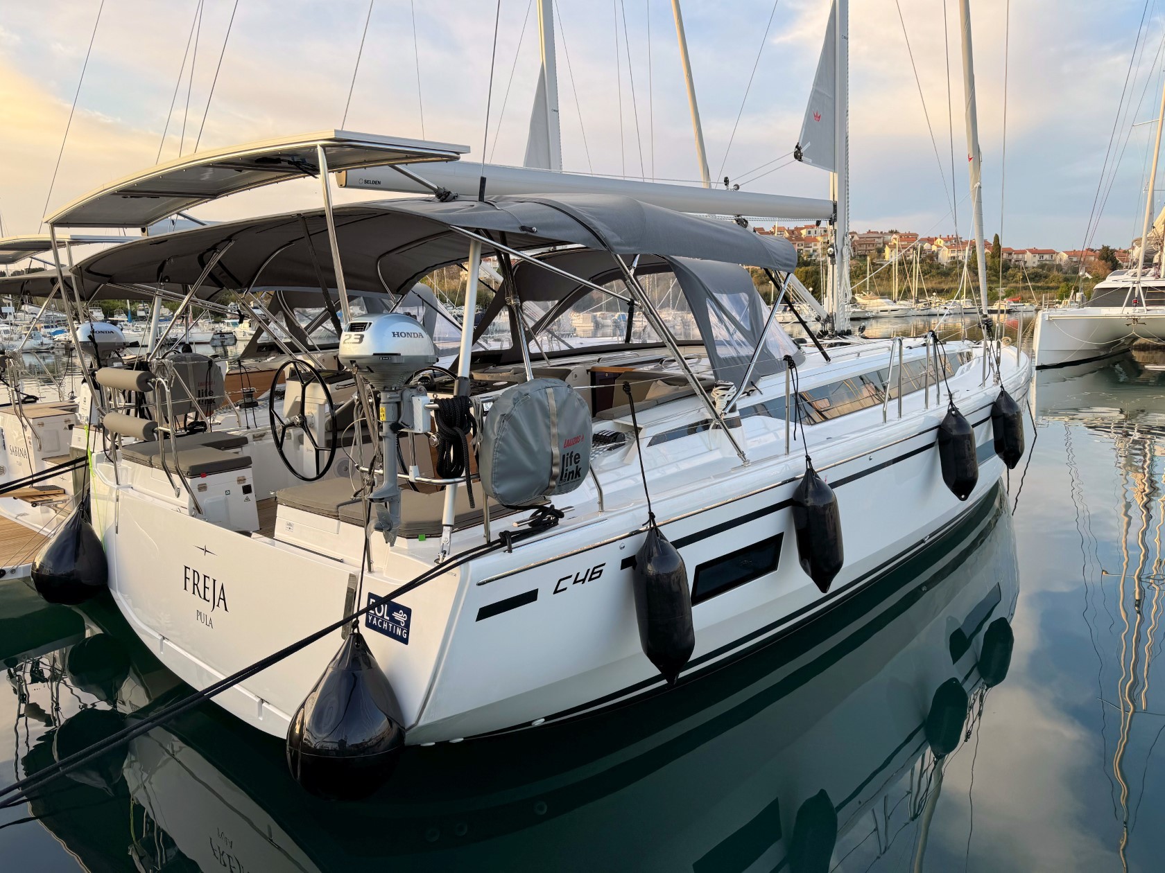 Bavaria C46, Freja | Yacht Charter Croatia