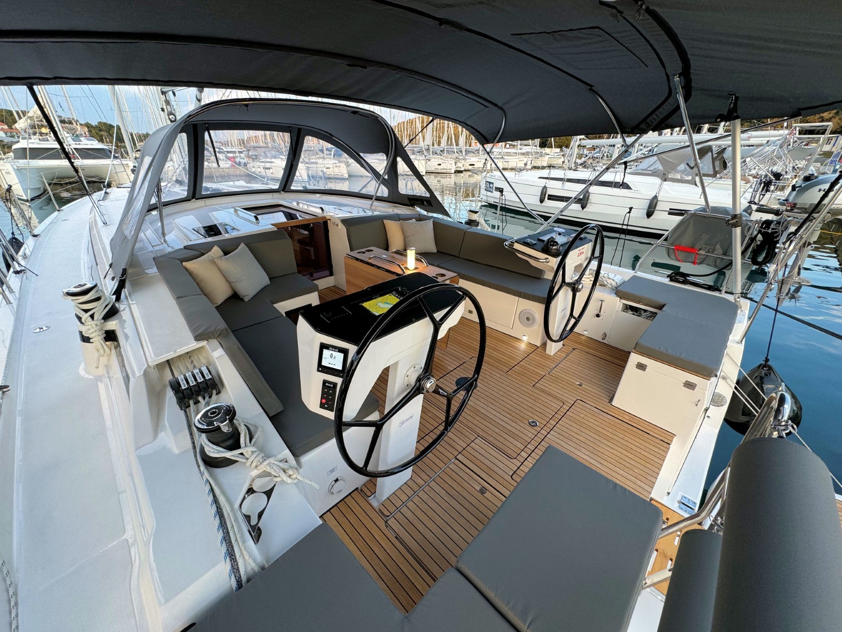 Bavaria C46, Freja | Yacht Charter Croatia