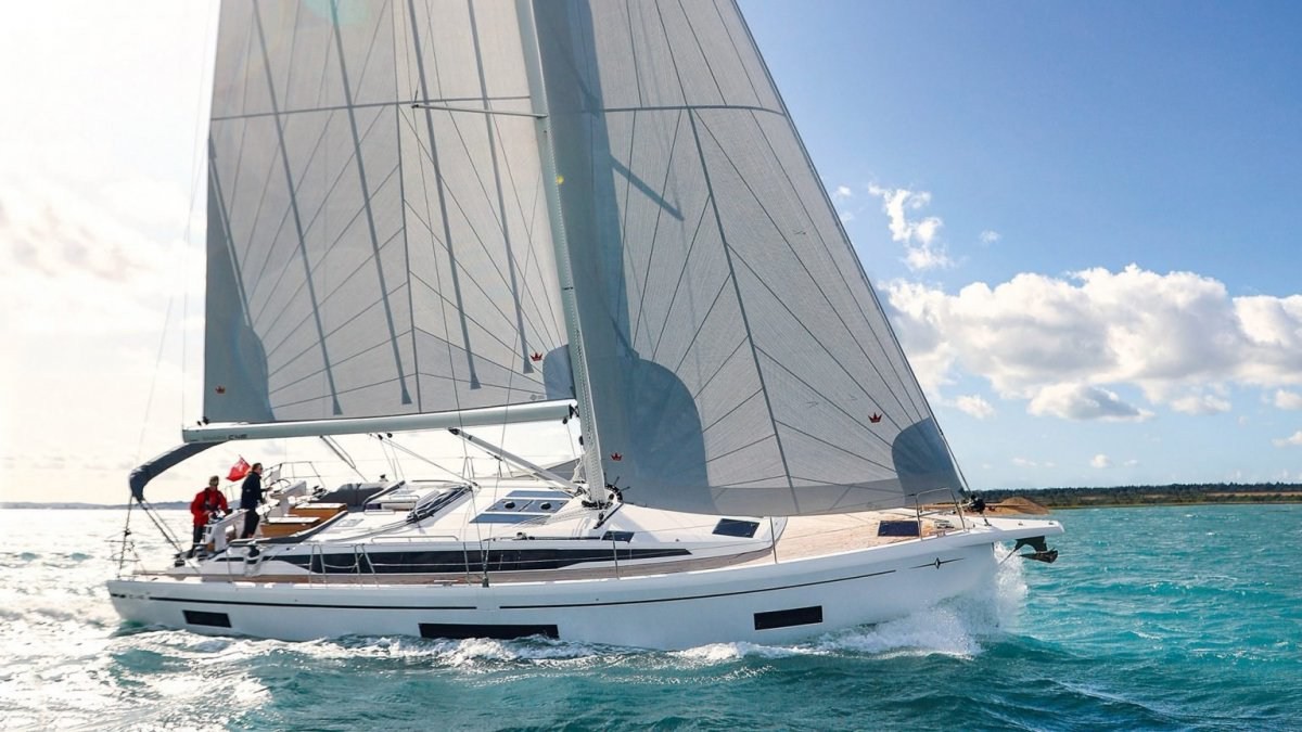 Bavaria C46, Sabina | Yacht Charter Croatia
