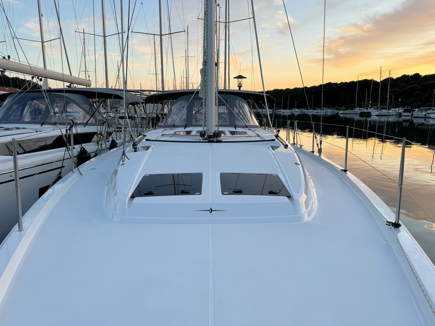 Bavaria C46, Sabina | Yacht Charter Croatia