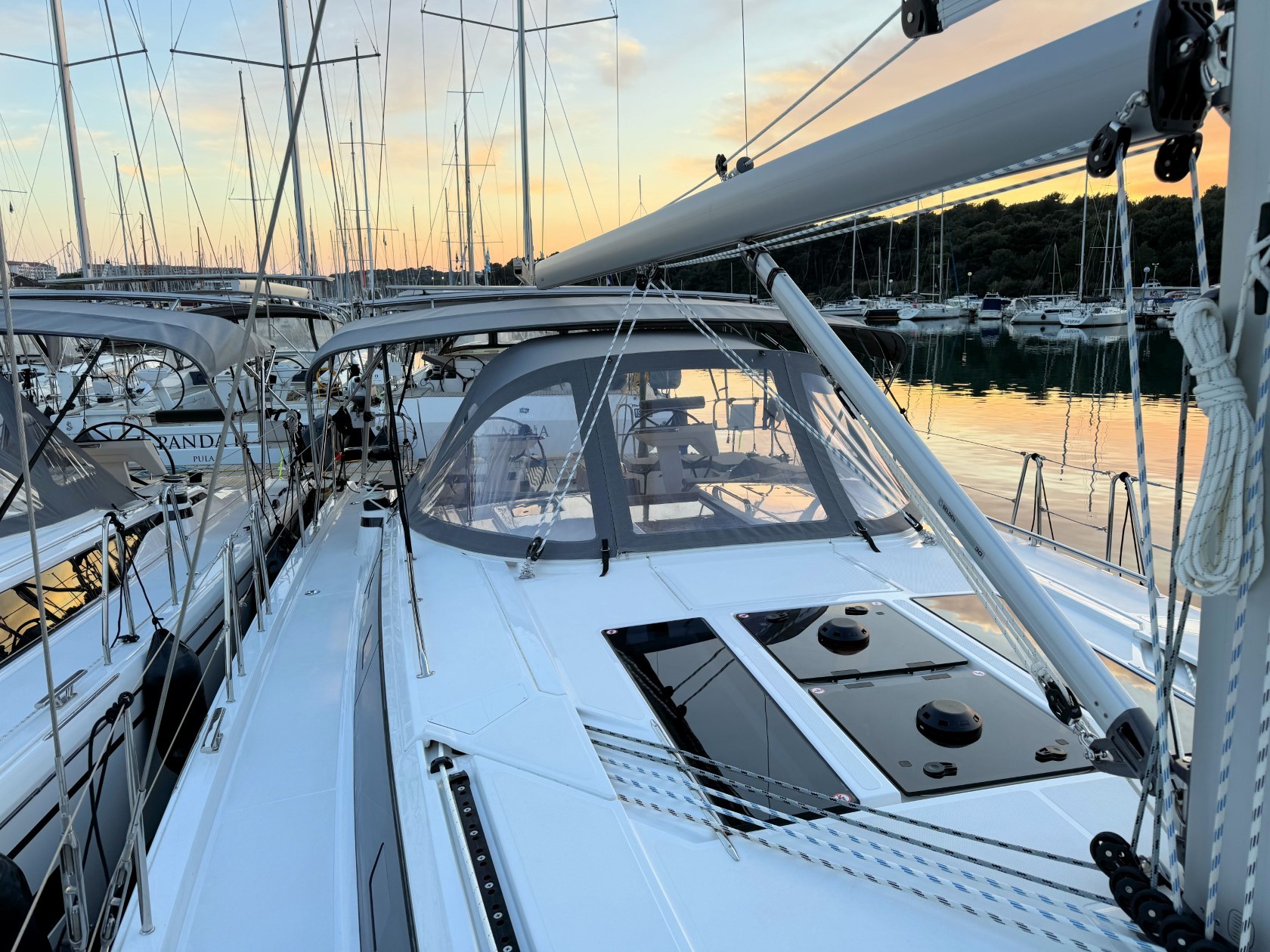 Bavaria C46, Sabina | Yacht Charter Croatia