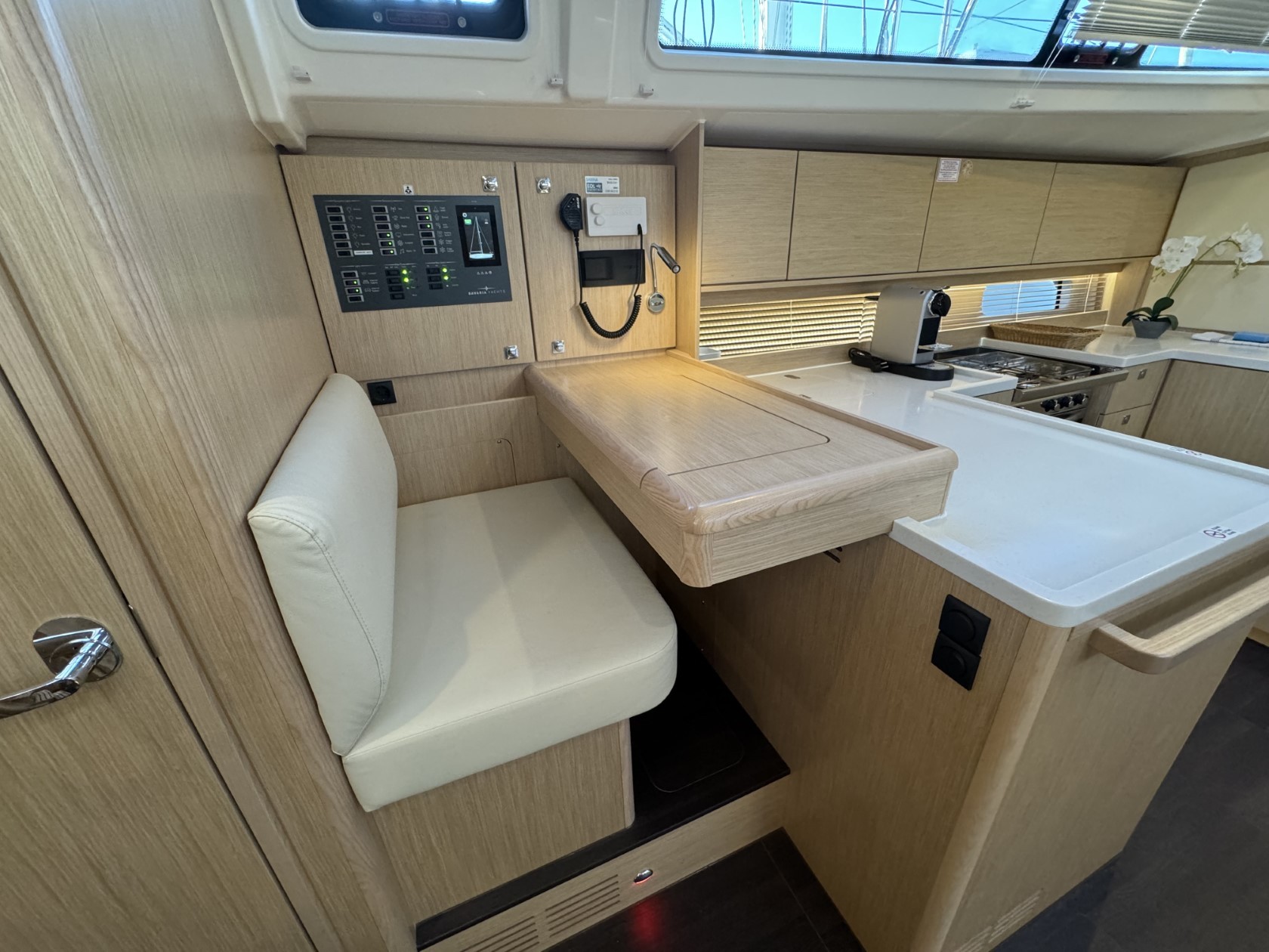 Bavaria C46, Sabina | Yacht Charter Croatia