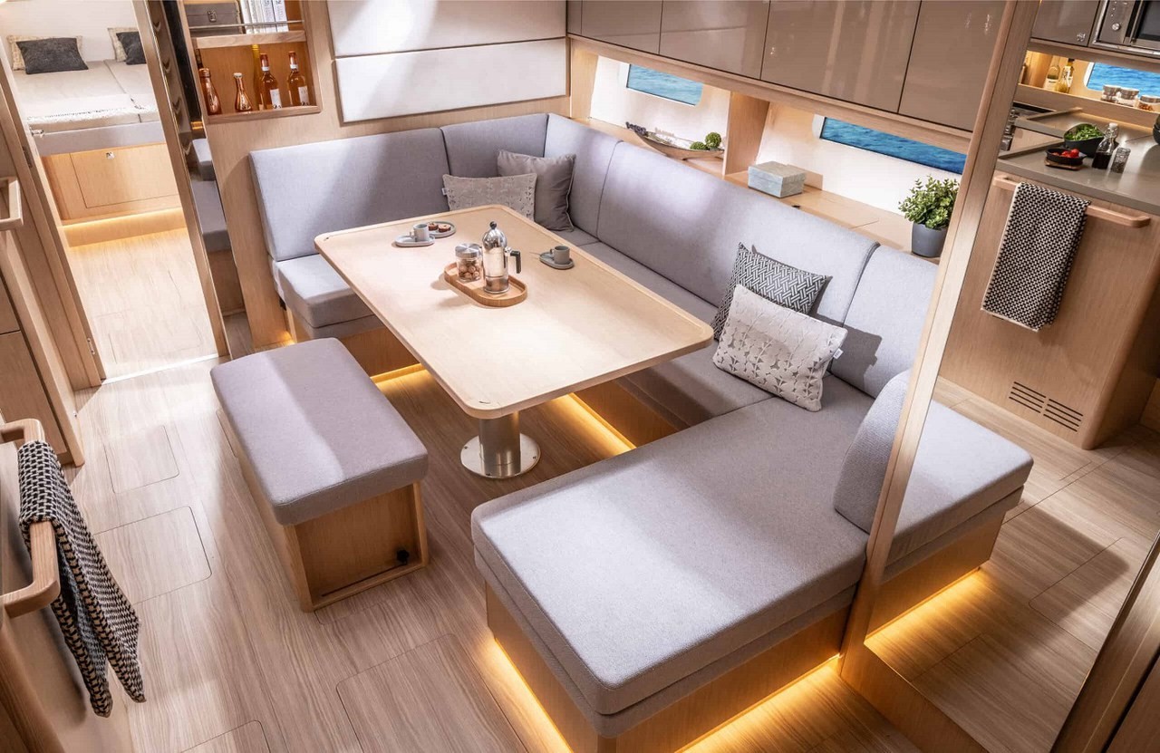 Bavaria C46, Sabina | Yacht Charter Croatia